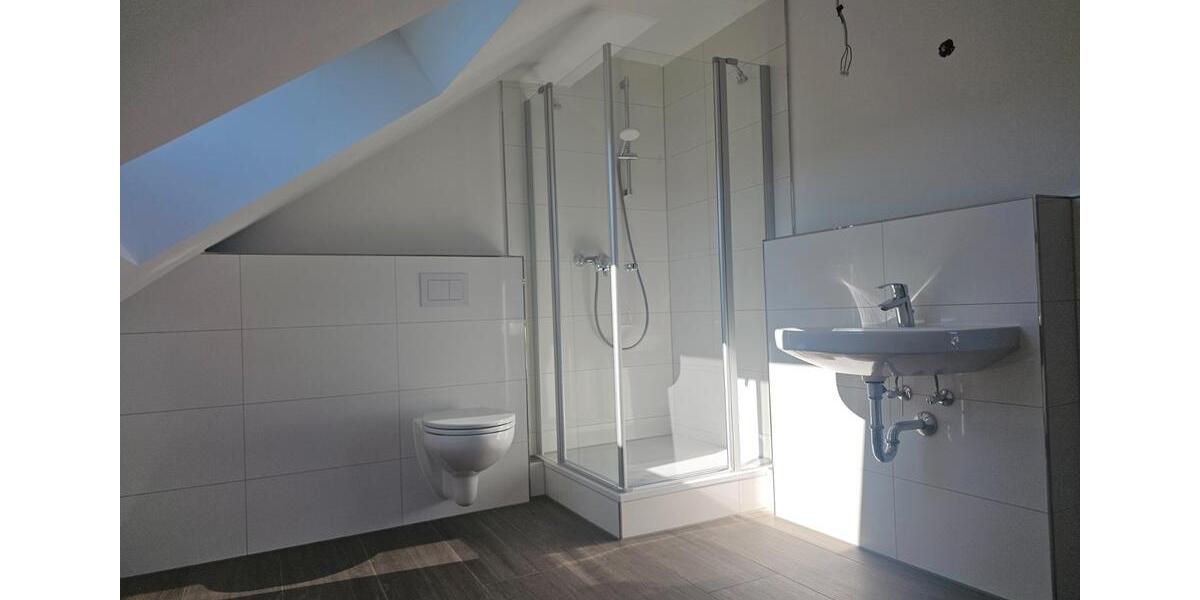 Dachgeschoßwohnung Hemer - 2 Zimmer, 80 m&sup2;, 616&euro; | Angebot:27597457