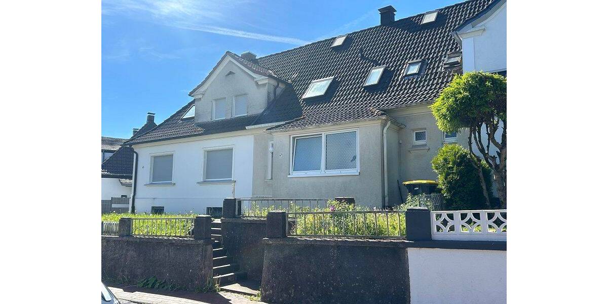 Reihenhaus Lüdenscheid - 3 Zimmer, 90 m&sup2;, 215.000&euro; | Angebot:26740325