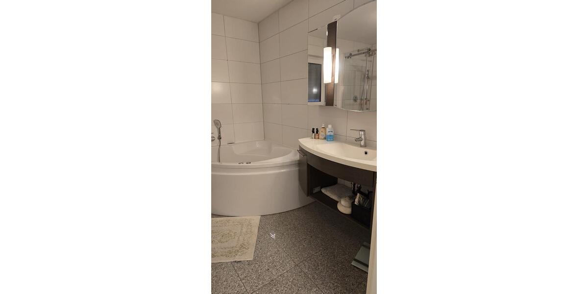 Maisonettenwohnung Remscheid Lüttringhausen - 5 Zimmer, 173 m&sup2;, 379.000&euro; | Angebot:25046958