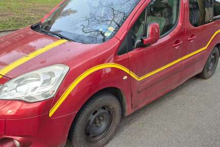 Citroen Berlingo 148.514 km 4.999 &euro; Herne 44652