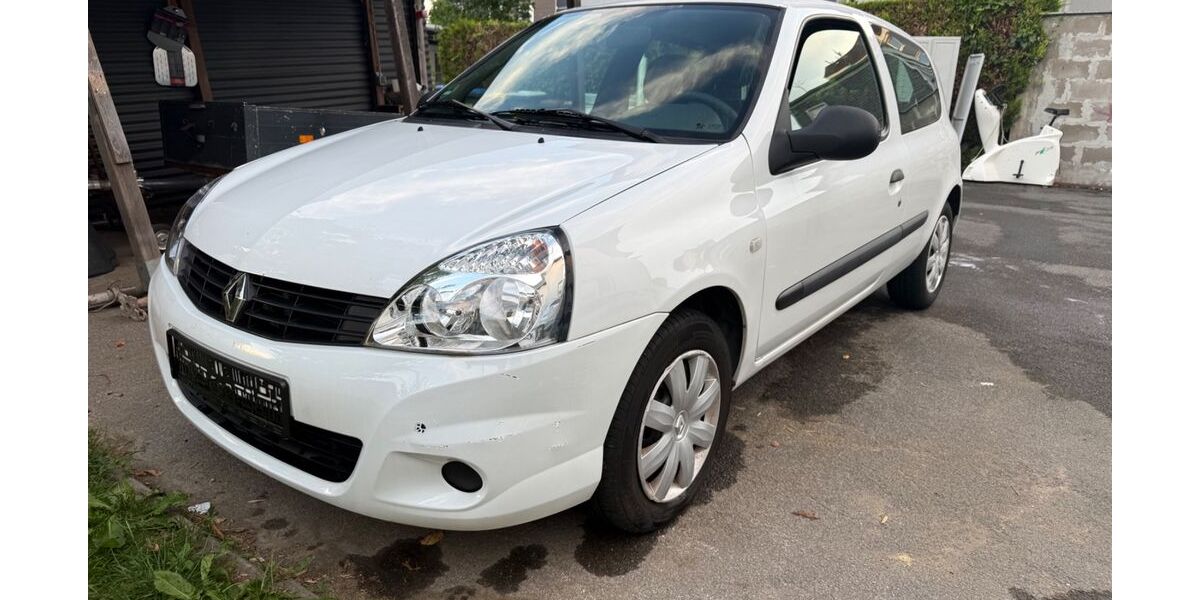Renault Clio 122.771 km 2.290 &euro; Remscheid 42857
