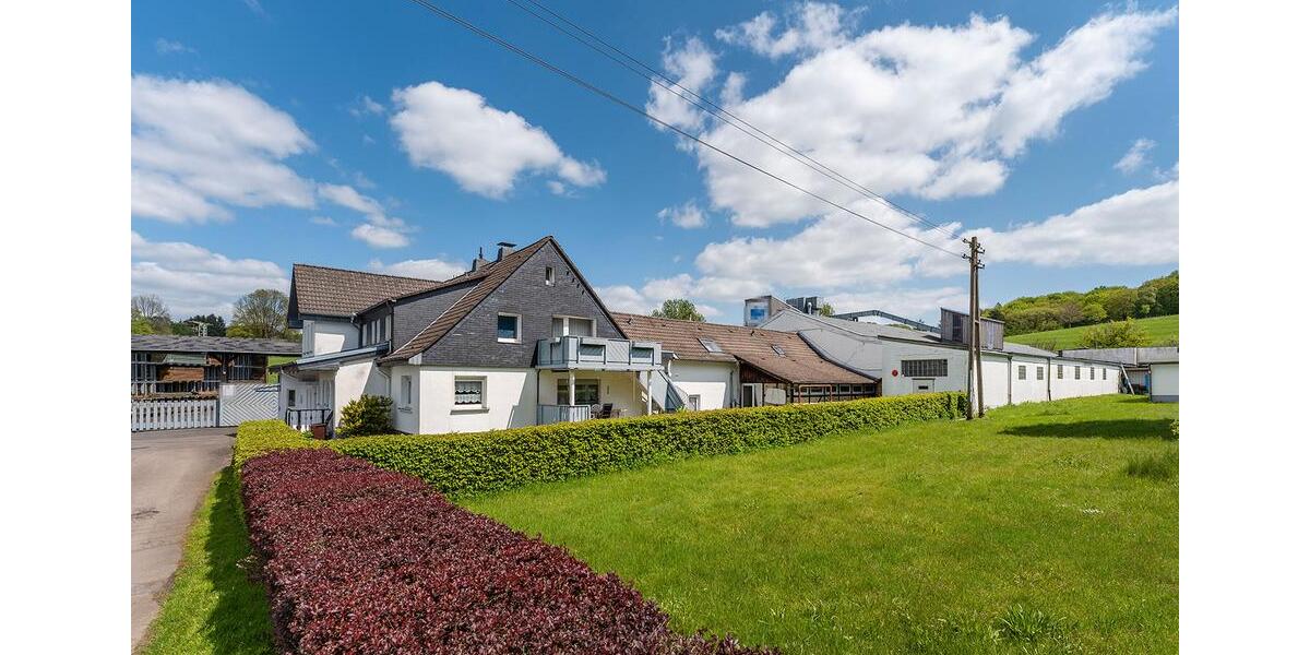 Gewerbeobjekt Wipperfürth - 1.200.000&euro; | Angebot:12878069