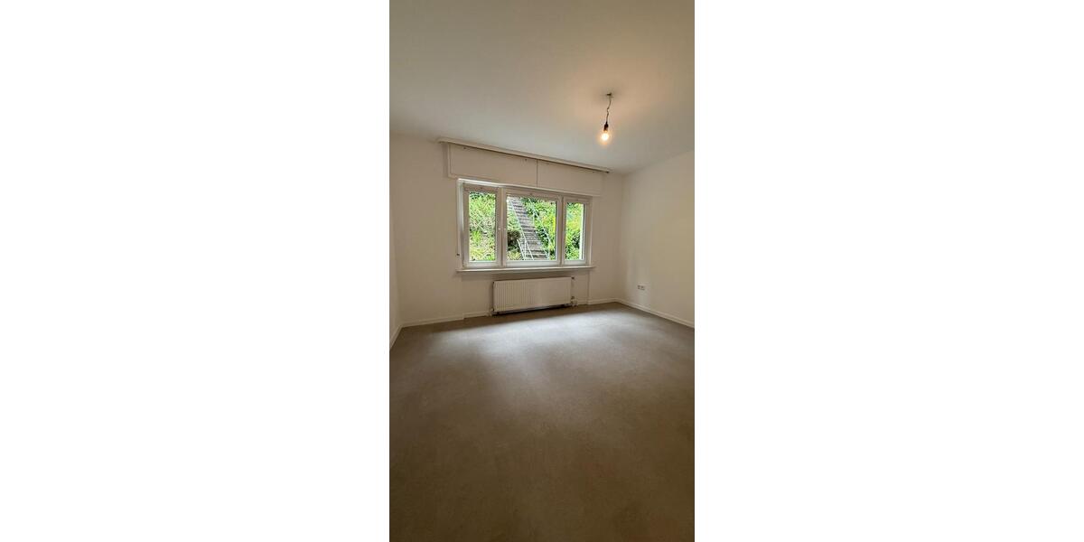 Erdgeschoßwohnung Altena - 3 Zimmer, 69 m&sup2;, 600&euro; | Angebot:27627030