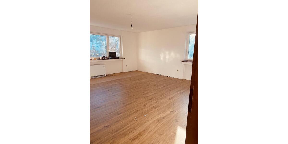 Etagenwohnung Iserlohn - 3.5 Zimmer, 95 m&sup2;, 800&euro; | Angebot:25853045