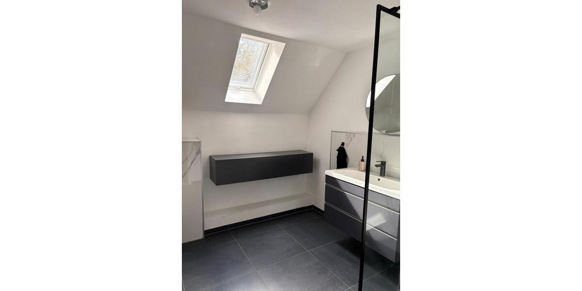 Maisonettenwohnung Hemer - 4 Zimmer, 130 m&sup2;, 1.000&euro; | Angebot:25944934