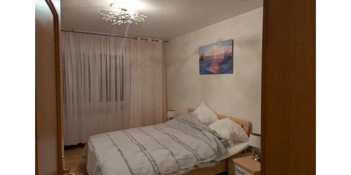 Etagenwohnung Velbert Velbert-Mitte - 2 Zimmer, 63 m&sup2;, 540&euro; | Angebot:25641566