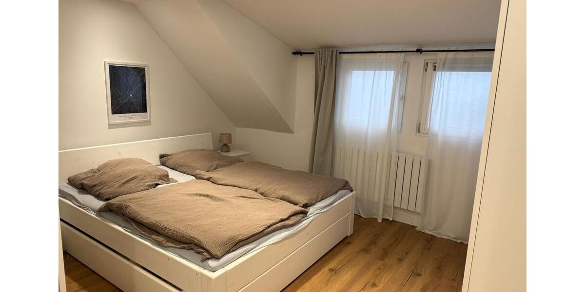 Dachgeschoßwohnung Remscheid Remscheid-Süd - 3 Zimmer, 71 m&sup2;, 1.130&euro; | Angebot:27572255