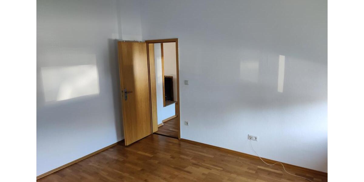 Erdgeschoßwohnung Schwerte - 3 Zimmer, 64 m&sup2;, 500&euro; | Angebot:27601187