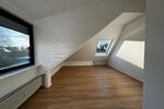 Dachgeschoßwohnung Iserlohn Sümmern - 3 Zimmer, 134 m&sup2;, 1.500&euro; | Angebot:27536600