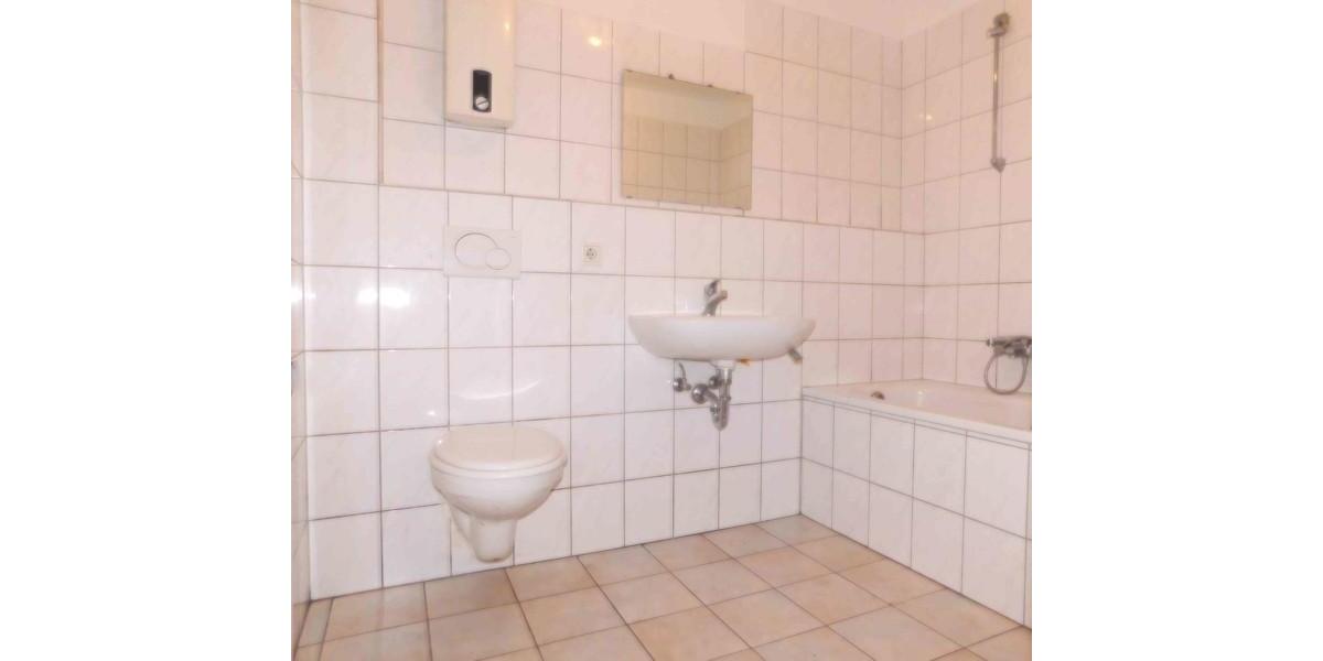 Erdgeschoßwohnung Wuppertal Elberfeld - 2 Zimmer, 65 m&sup2;, 511&euro; | Angebot:25515257
