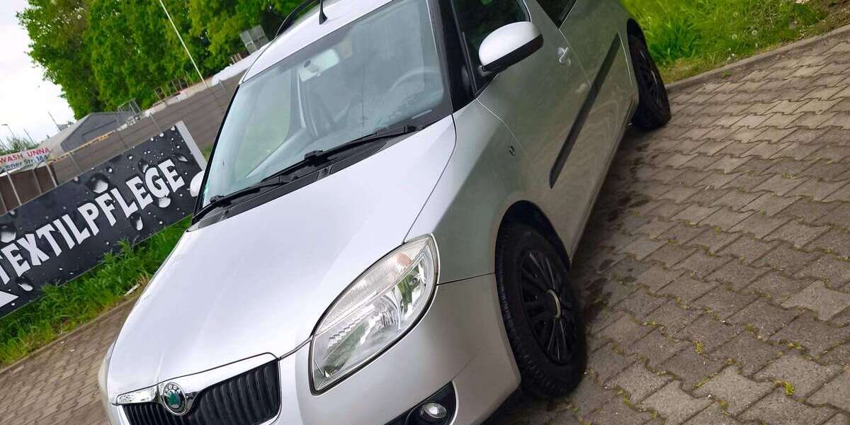 Skoda Roomster 76.000 km 4.490 &euro; kamen 59174
