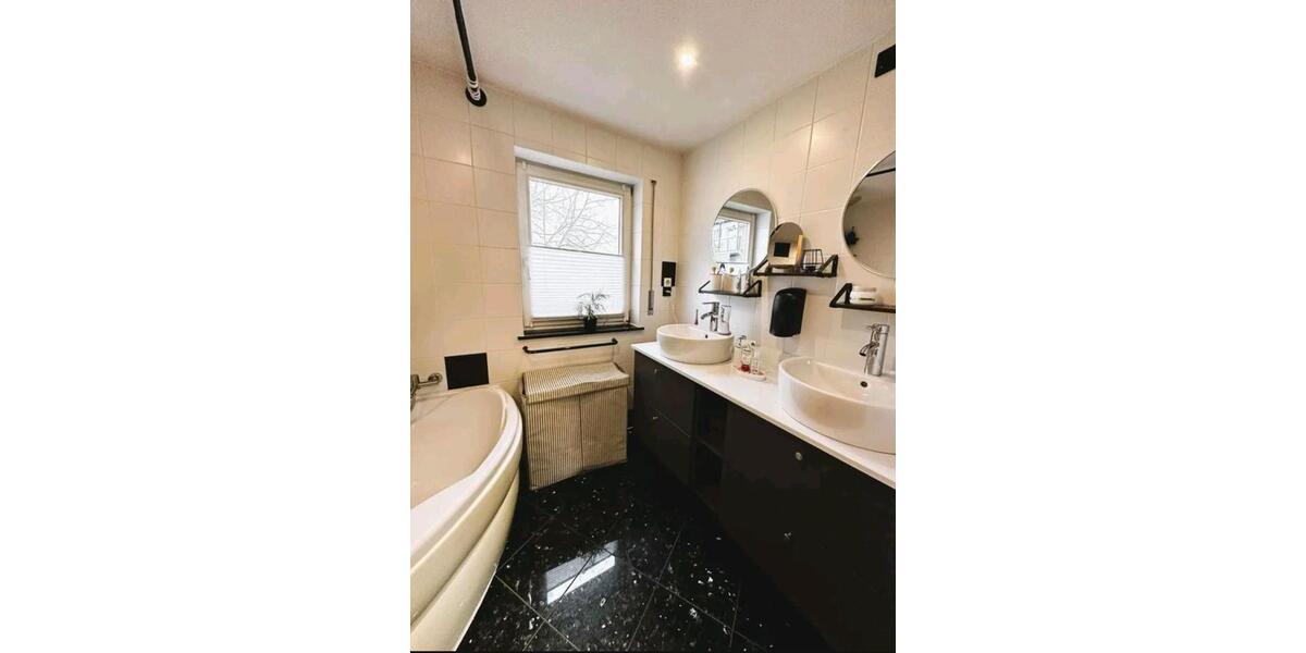 Einfamilienhaus Wuppertal Gemarkung Langerfeld - 6 Zimmer, 170 m&sup2;, 399.500&euro; | Angebot:27618181