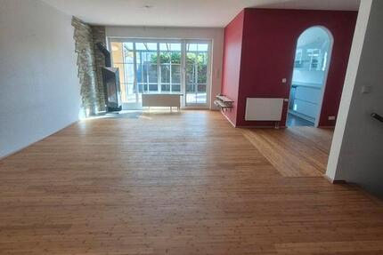 Haus Dortmund Brackel - 5 Zimmer, 130 m&sup2;, 550.000&euro; | Angebot:27618172