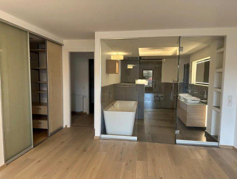 Maisonettenwohnung Sprockhövel - 2 Zimmer, 138 m&sup2;, 1.750&euro; | Angebot:27604019