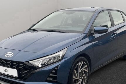 Hyundai i20 23.383 km 19.490 &euro; Herne 44653