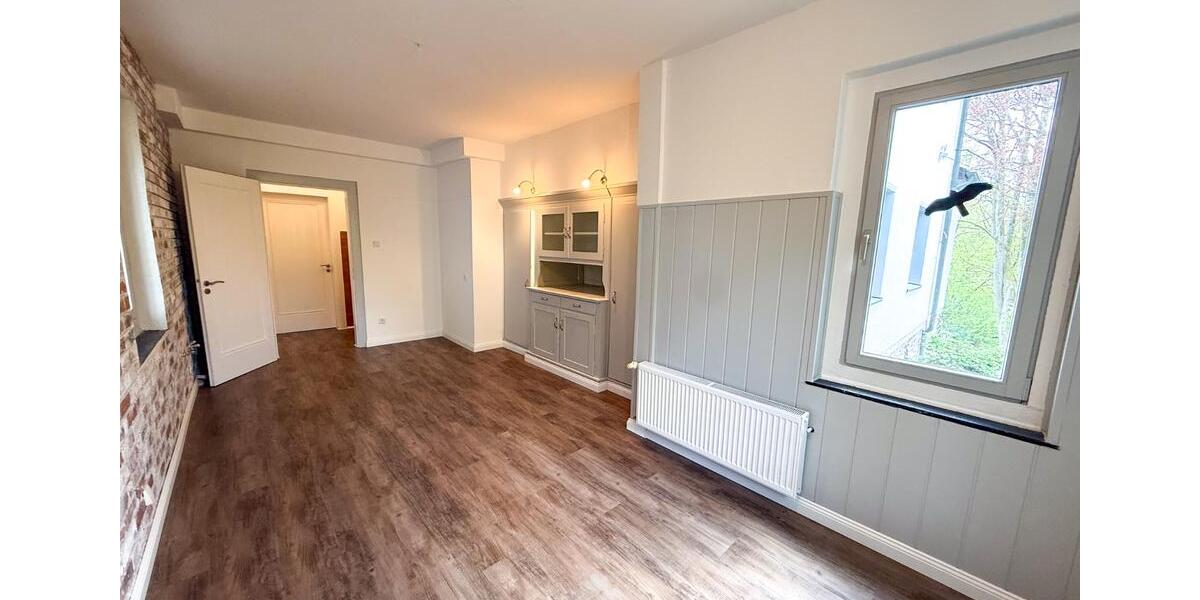 Hochparterre Hagen Hagen-Mitte - 3.5 Zimmer, 126 m&sup2;, 230.000&euro; | Angebot:26698287
