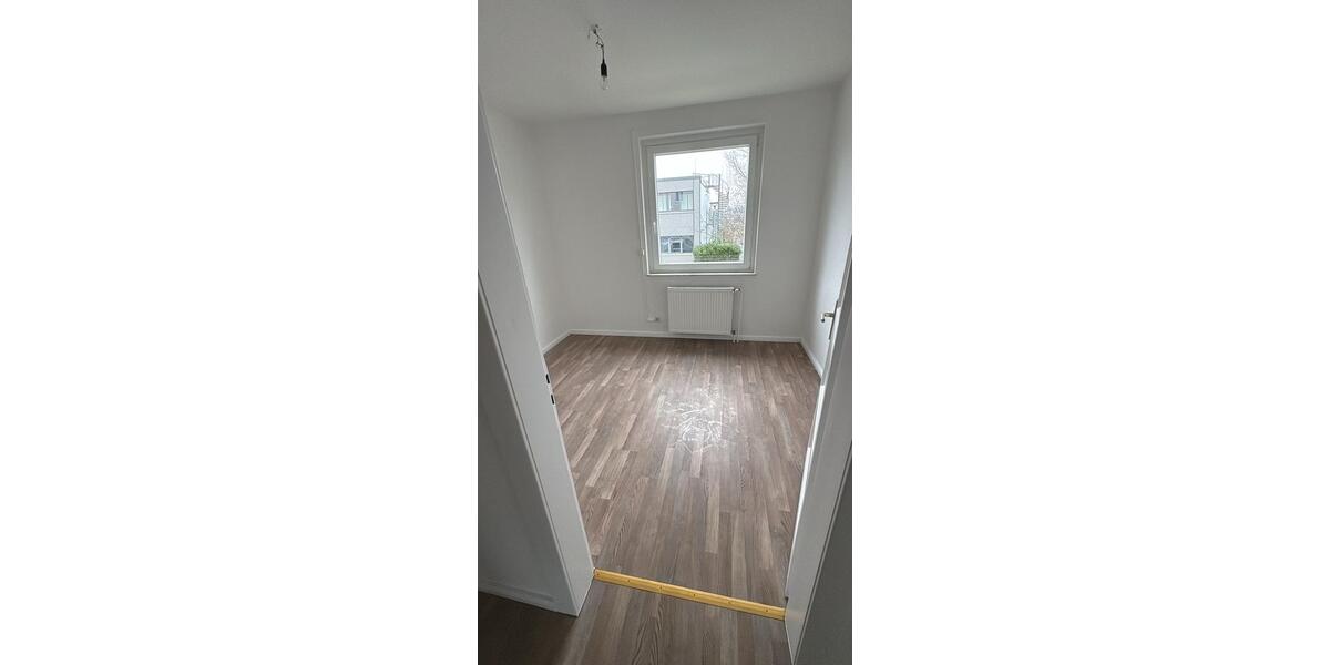 Erdgeschoßwohnung Lüdenscheid Staberg - 3 Zimmer, 60 m&sup2;, 450&euro; | Angebot:25326284