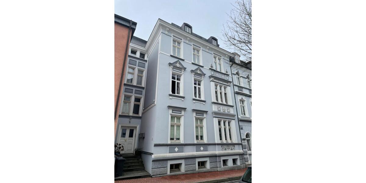 Dachgeschoßwohnung Lüdenscheid - 3.5 Zimmer, 88 m&sup2;, 700&euro; | Angebot:24864412