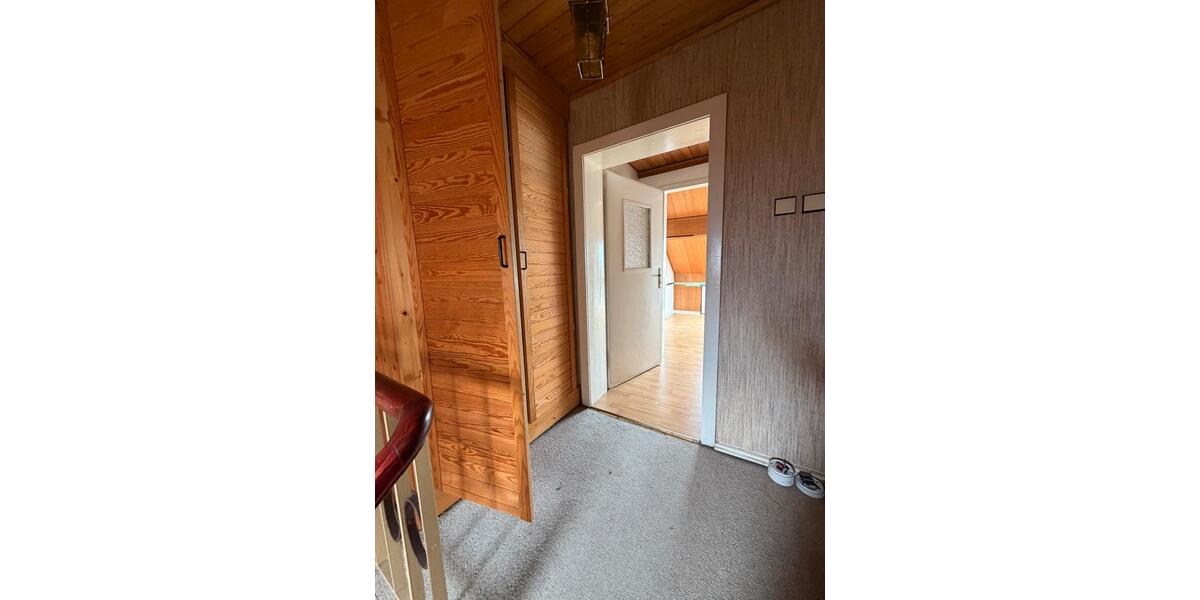 Etagenwohnung Wuppertal - 5 Zimmer, 115 m&sup2;, 970&euro; | Angebot:26678019