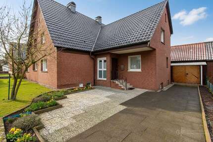 Haus Waltrop - 5.5 Zimmer, 117 m&sup2;, 387.500&euro; | Angebot:25922311