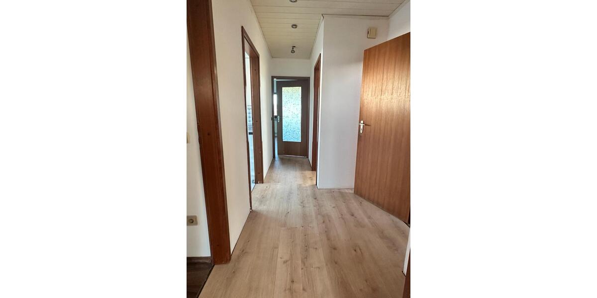 Etagenwohnung Hagen Hohenlimburg - 3 Zimmer, 68 m&sup2;, 800&euro; | Angebot:25994181