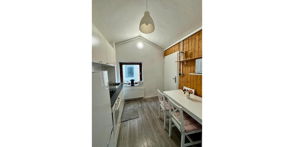 Dachgeschoßwohnung Iserlohn - 3 Zimmer, 55 m&sup2;, 450&euro; | Angebot:26019145