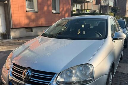 VW Jetta 181.500 km 3.700 &euro; Dortmund 44339