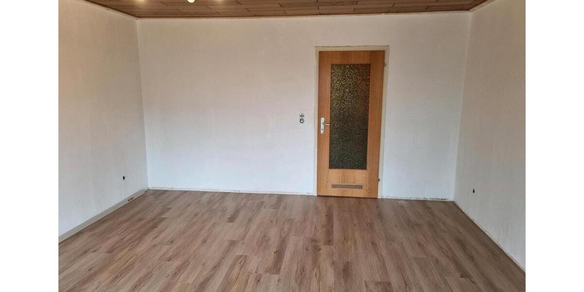 Dachgeschoßwohnung Dortmund Brackel - 3 Zimmer, 72 m&sup2;, 720&euro; | Angebot:25867903