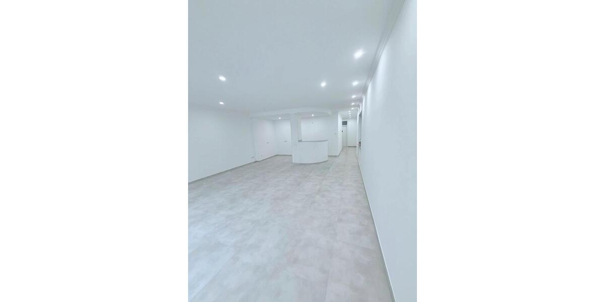 Erdgeschoßwohnung Wuppertal Elberfeld - 2 Zimmer, 82 m&sup2;, 850&euro; | Angebot:26025016