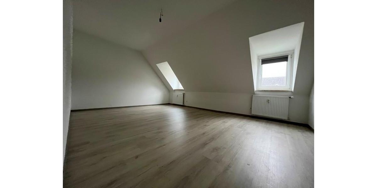 Dachgeschoßwohnung Dortmund Mengede - 2.5 Zimmer, 54 m&sup2;, 445&euro; | Angebot:24776655