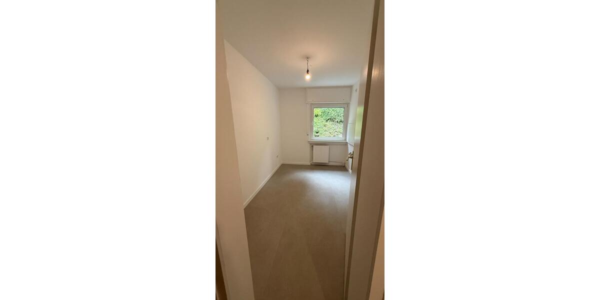 Erdgeschoßwohnung Altena - 3 Zimmer, 69 m&sup2;, 600&euro; | Angebot:27627030