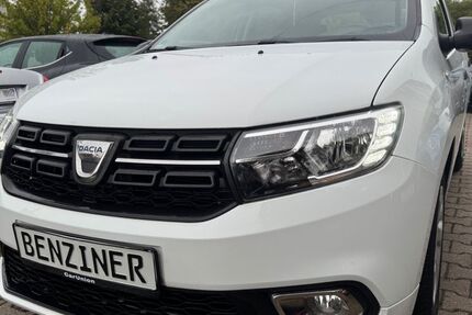 Dacia Sandero 66.000 km 7.999 &euro; Dortmund 44265
