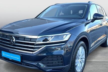 VW Touareg 25.043 km 49.866 &euro; Unna 59423