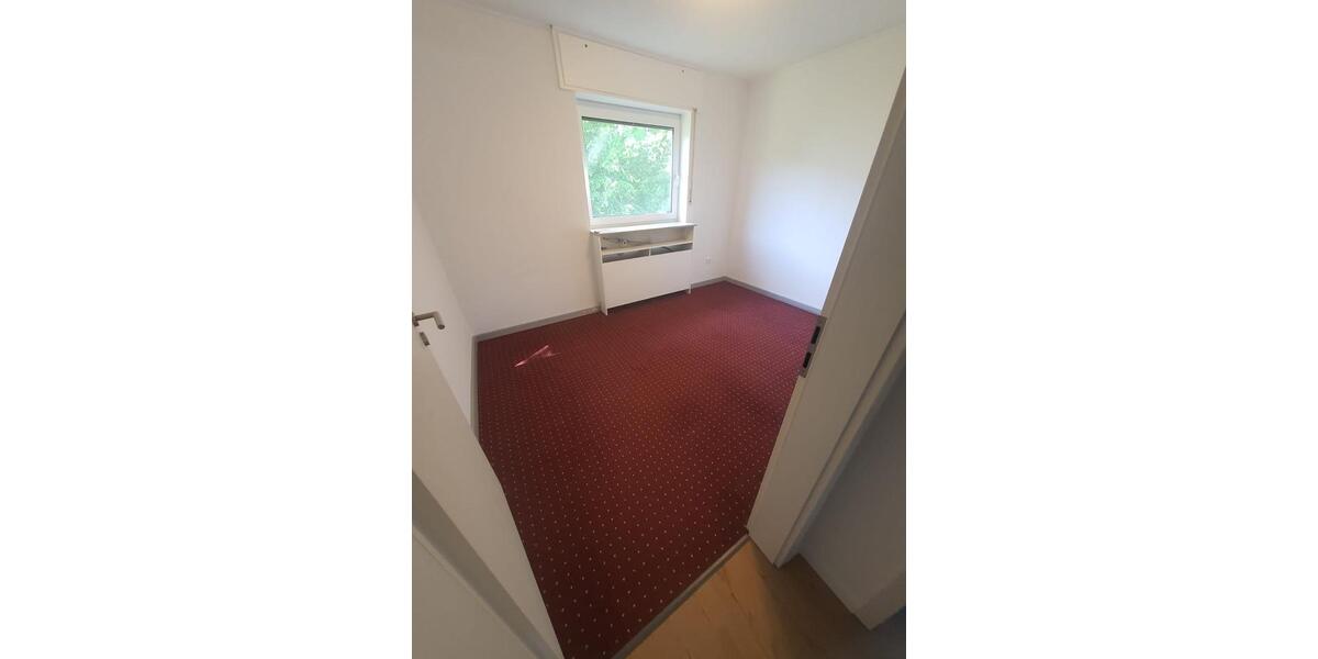 Etagenwohnung Lüdenscheid - 4 Zimmer, 90 m&sup2;, 150.000&euro; | Angebot:26716093