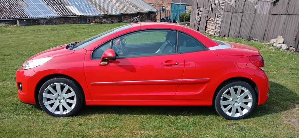 Peugeot 207 61.200 km 5.900 &euro; Schwelm 58332