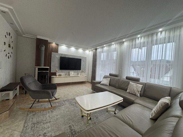 Einfamilienhaus Herscheid - 1 Zimmer, 270 m&sup2;, 669.900&euro; | Angebot:25775089