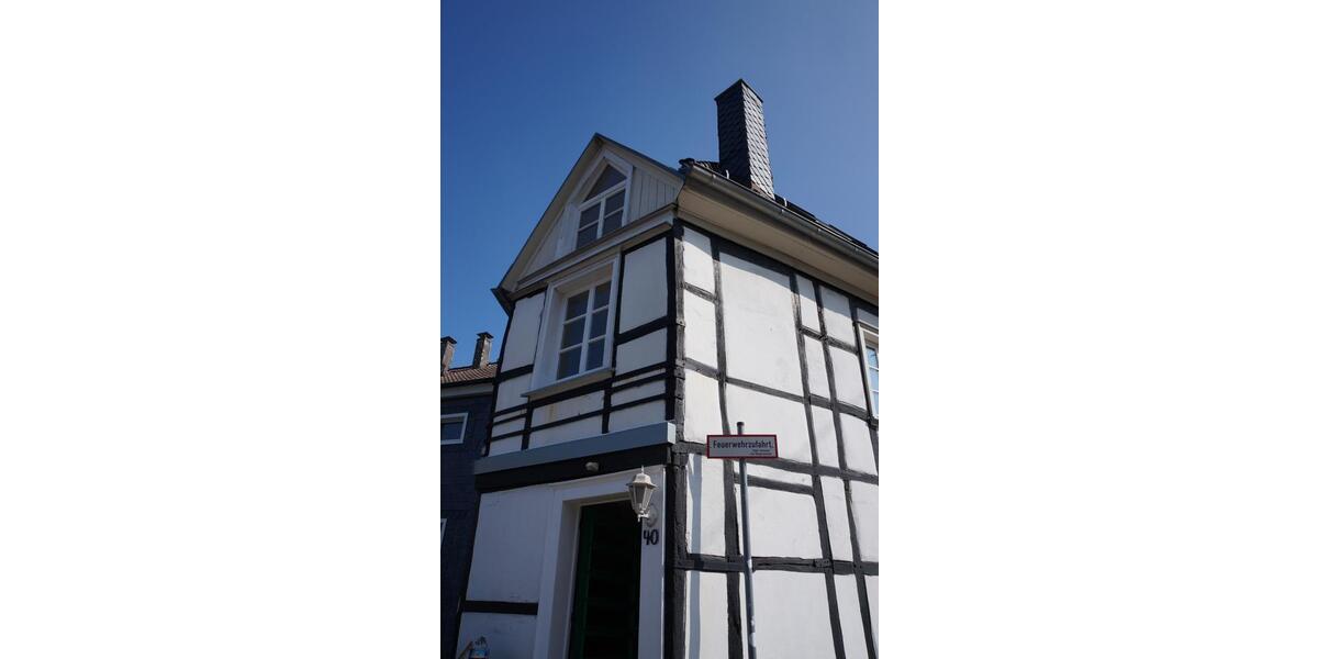 Erdgeschoßwohnung Schwelm - 2.5 Zimmer, 108 m&sup2;, 760&euro; | Angebot:25148349