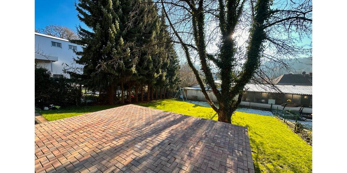 Doppelhaushälfte Hemer - 8 Zimmer, 155 m&sup2;, 1.400&euro; | Angebot:26006012