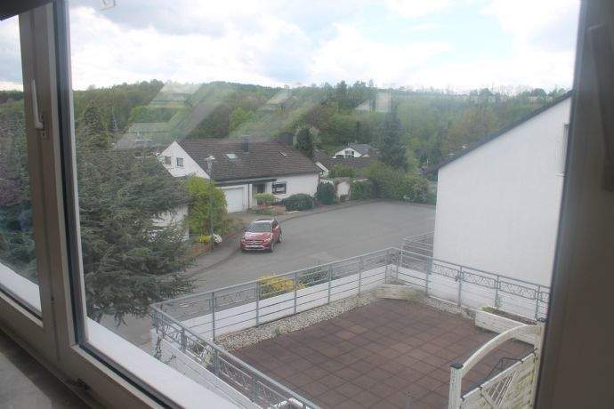 Etagenwohnung Lüdenscheid Dickenberg - 3 Zimmer, 100 m&sup2;, 615&euro; | Angebot:26730526