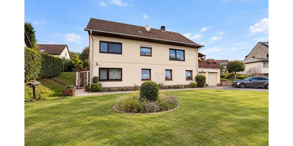 Einfamilienhaus Hemer - 7 Zimmer, 188 m&sup2;, 225.000&euro; | Angebot:27704045