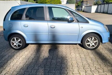 Opel Meriva 151.000 km 2.290 &euro; Bochum 44795