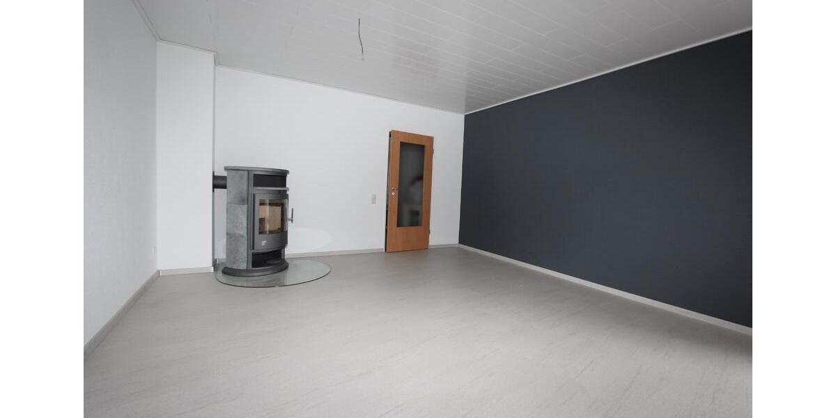 Dachgeschoßwohnung Lüdenscheid Staberg - 3 Zimmer, 79 m&sup2;, 710&euro; | Angebot:27624450