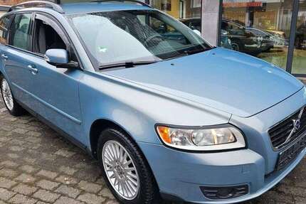 Volvo V50 235.000 km 1.888 &euro; Altena 58762