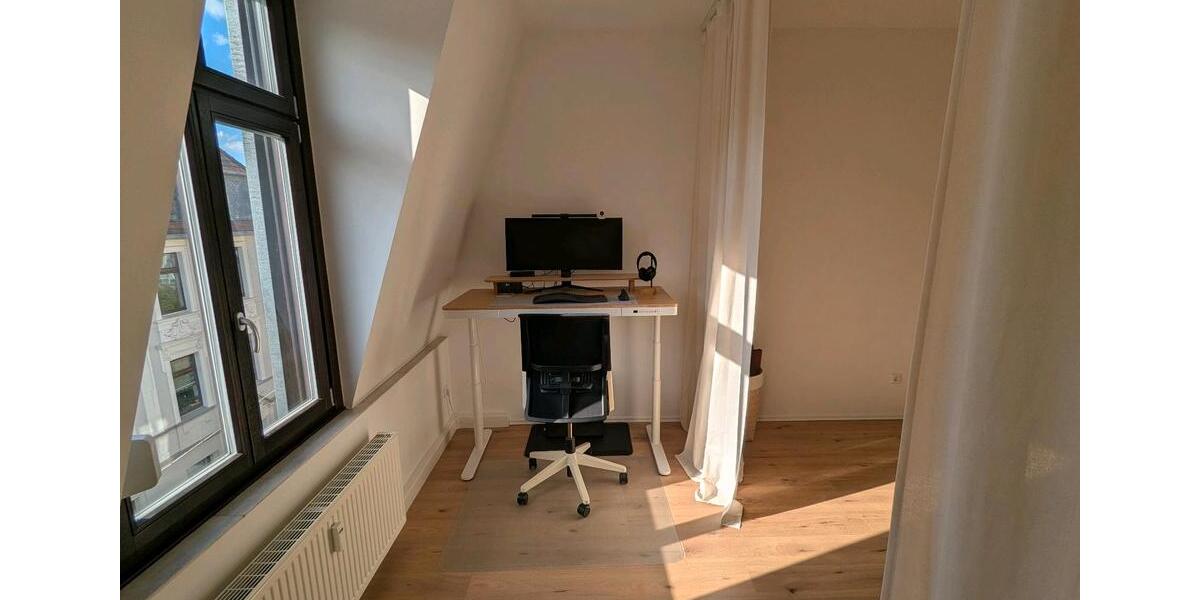 Dachgeschoßwohnung Wuppertal Gemarkung Langerfeld - 3 Zimmer, 104 m&sup2;, 290.000&euro; | Angebot:26754353