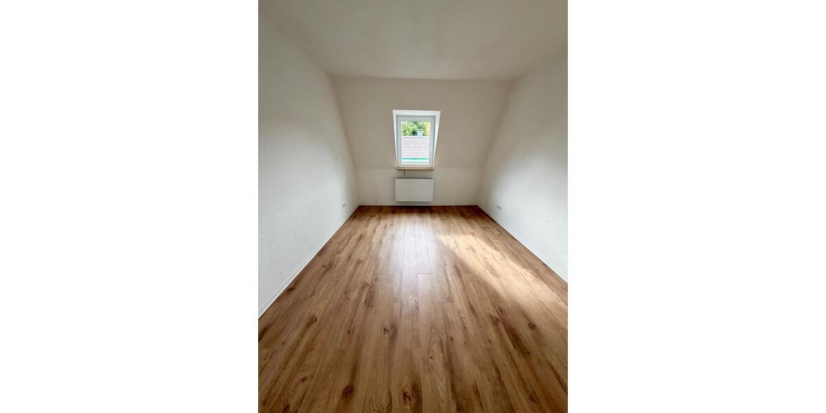 Dachgeschoßwohnung Schwelm - 3 Zimmer, 64 m&sup2;, 640&euro; | Angebot:27582556