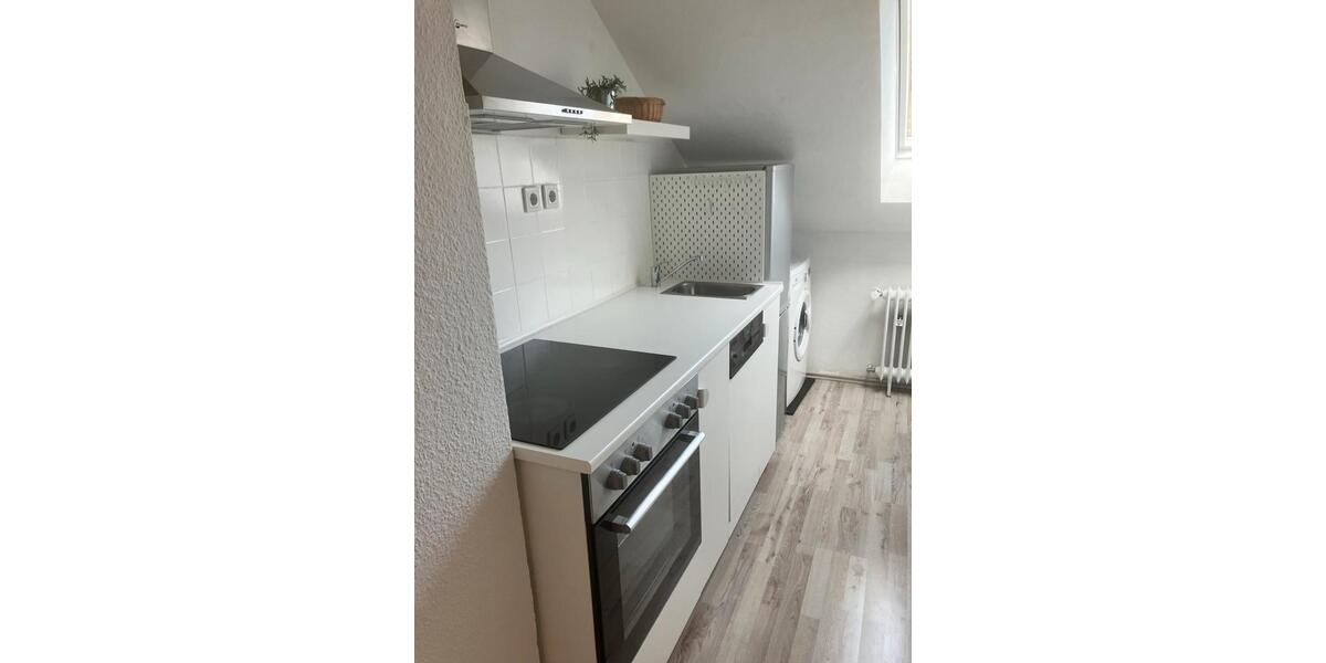 Dachgeschoßwohnung Dortmund - 2.5 Zimmer, 63 m&sup2;, 750&euro; | Angebot:27553935