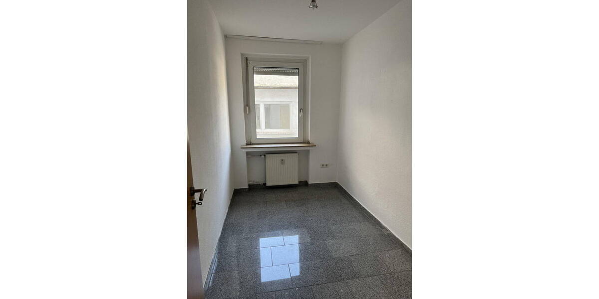 Etagenwohnung Hagen Mittelstadt - 4 Zimmer, 80 m&sup2;, 799&euro; | Angebot:26607227