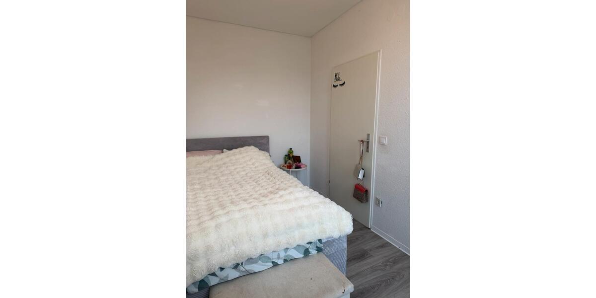 Etagenwohnung Bochum Laer - 2.5 Zimmer, 44 m&sup2;, 669&euro; | Angebot:25858753