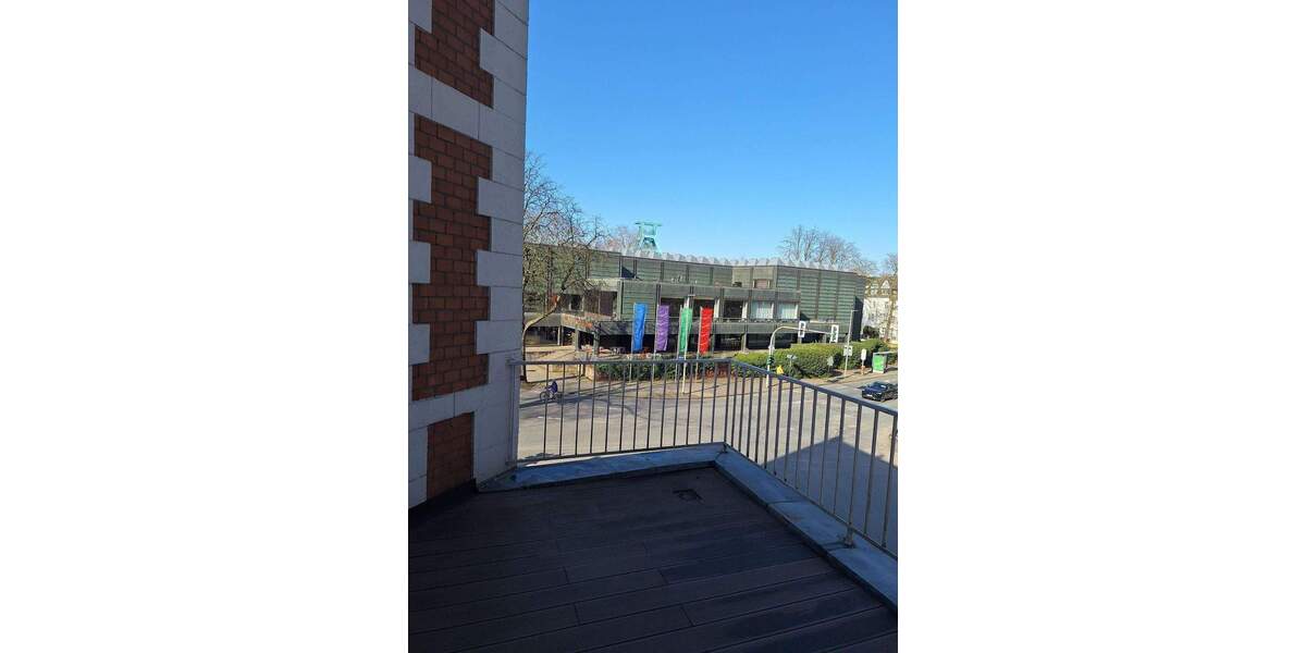 Etagenwohnung Bochum Ehrenfeld - 4 Zimmer, 166 m&sup2;, 1.530&euro; | Angebot:25665742