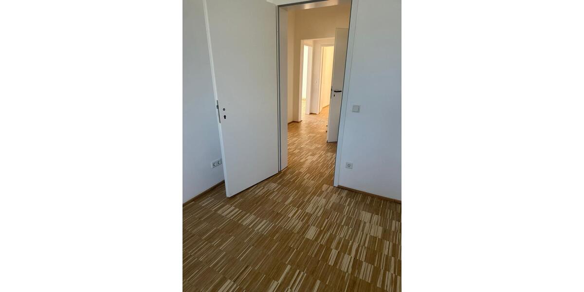 Dachgeschoßwohnung Kamen - 4 Zimmer, 83 m&sup2;, 790&euro; | Angebot:26407234